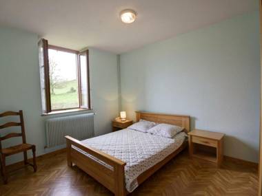 Gîte La Chambonie 4 pièces 6 personnes - FR-1-496-196