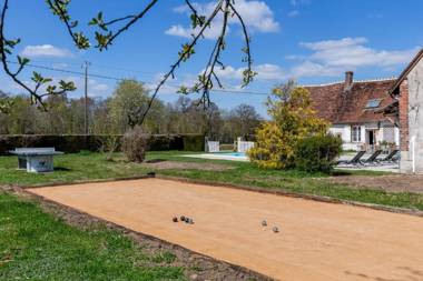 Crazy Villa Bergerie 45 - Heated pool - Soccer - 1h30 from Paris - 30 p