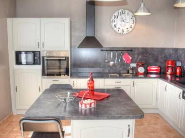 Gîte Sennevières 4 pièces 7 personnes - FR-1-381-85