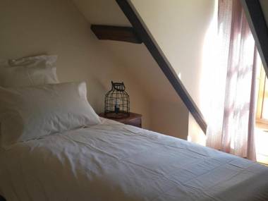 Gîte Bruère-Allichamps 8 pièces 14 personnes - FR-1-586-13