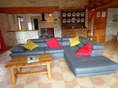 Gîte Saint-Juire-Champgillon 4 pièces 8 personnes - FR-1-426-363