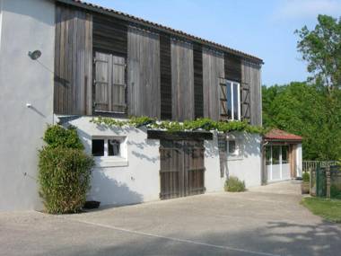 Gîte Damvix 3 pièces 4 personnes - FR-1-426-354