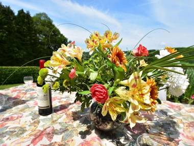 Lovely Holiday Home amidst Meadows in Sourdeval-les-Bois