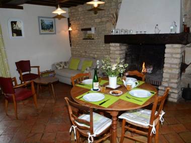 Gîte Marmouillé 4 pièces 5 personnes - FR-1-497-81