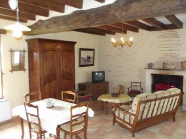 Villa Saulnay 3 pièces 5 personnes - FR-1-591-86