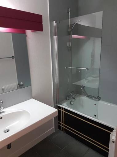 Hôtel Les Rives D'Allier