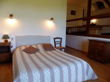 Gîte Audes 6 pièces 15 personnes - FR-1-489-144