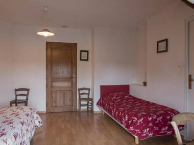 Gîte Audes 6 pièces 15 personnes - FR-1-489-144