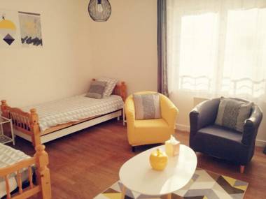 Gîte Vaumas 4 pièces 7 personnes - FR-1-489-160