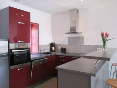 Gîte Cressanges 4 pièces 6 personnes - FR-1-489-28