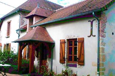 Maison de 2 chambres avec jardin clos et wifi a Montoldre