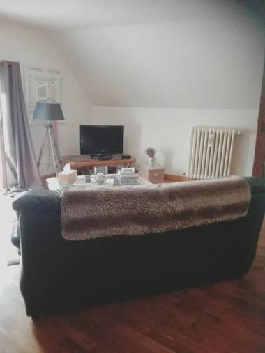 Maison de 2 chambres avec jardin clos et wifi a Montoldre