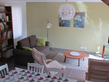 Gîte Cindré 3 pièces 4 personnes - FR-1-489-149