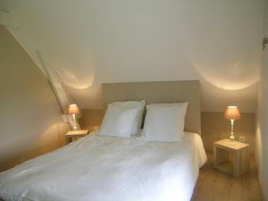 Gîte Cindré 3 pièces 4 personnes - FR-1-489-149