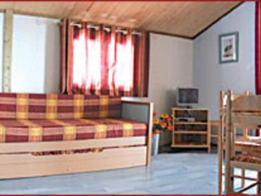 Gîte Échassières 3 pièces 5 personnes - FR-1-489-323