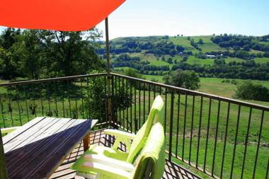 La Grange - Gite Mur de Barrez