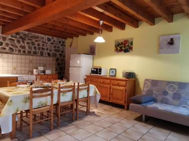 Gîte Arlempdes 4 pièces 6 personnes - FR-1-582-113