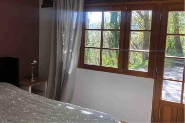 Gîte Pêcher au Château des Pauses