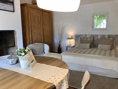 Mas Du Pont De Laute