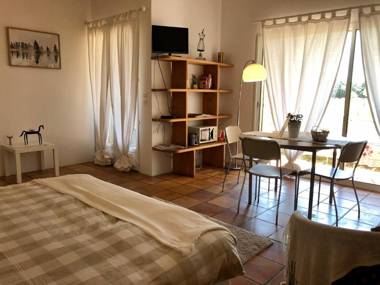 Mas Du Pont De Laute