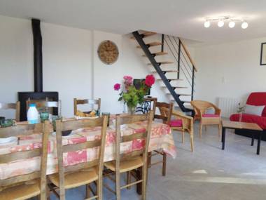 Gîte Régny 4 pièces 6 personnes - FR-1-496-221