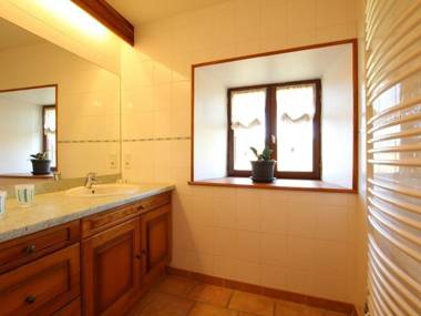 Gîte Le Monastier-sur-Gazeille 5 pièces 10 personnes - FR-1-582-271