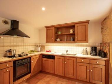 Gîte Besse 4 pièces 6 personnes - FR-1-616-149