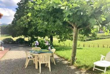 Maison de 2 chambres avec jardin clos a Lasse