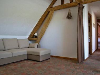 Gîte Lorcy 3 pièces 5 personnes - FR-1-590-58