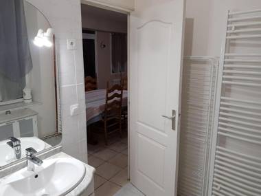 Appartement Lorcy 3 pièces 5 personnes - FR-1-590-194