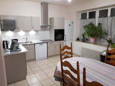 Appartement Lorcy 3 pièces 5 personnes - FR-1-590-194