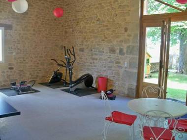 Gîte Cherveix-Cubas 4 pièces 7 personnes - FR-1-616-70