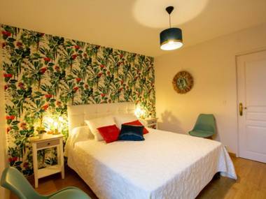 Gîte Cherveix-Cubas 4 pièces 7 personnes - FR-1-616-70