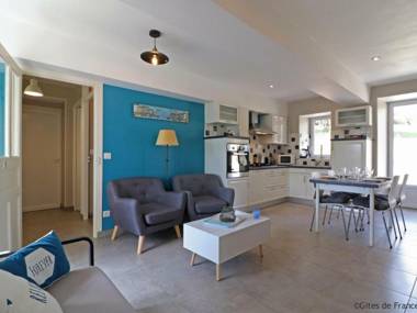 Gîte Rives-d'Andaine 3 pièces 4 personnes - FR-1-497-145