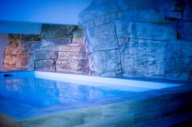 SOWELL RESIDENCES New Chastillon