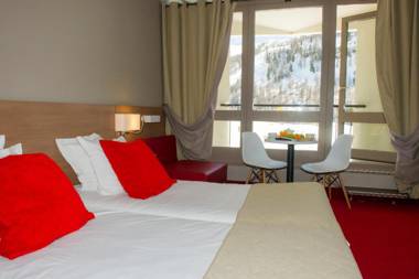 SOWELL HOTELS Le Pas du Loup