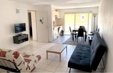 Appartement de 2 chambres avec terrasse et wifi a Canet en Roussillon