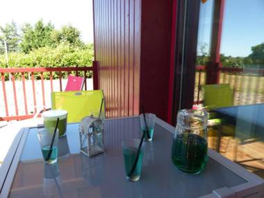 Gîte Meillard 3 pièces 4 personnes - FR-1-489-93