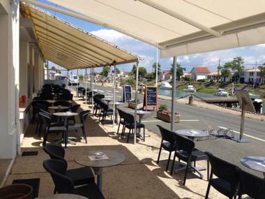 Les Bains Boyardville - Hôtel et Restaurant