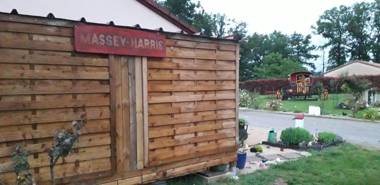 La roulotte des Trois Arbres