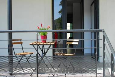 Hostel les Terrasses du Roc