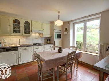 Gîte Cherier 5 pièces 10 personnes - FR-1-496-22