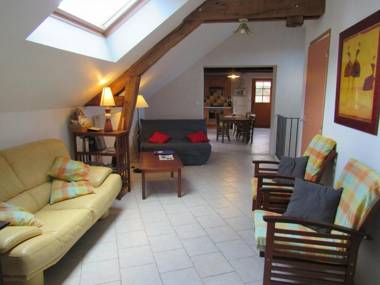 Gîte Molineuf 4 pièces 8 personnes - FR-1-491-216