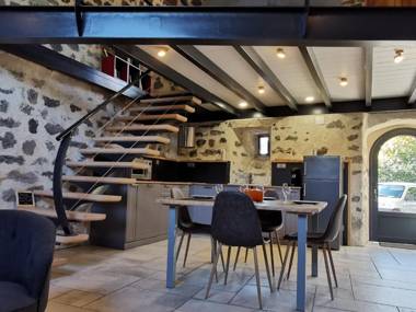 Gîte Arsac-en-Velay 3 pièces 4 personnes - FR-1-582-321