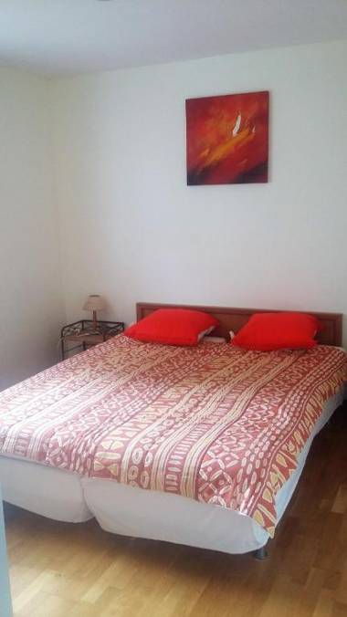 Appartement de 2 chambres a Saint Cyr sur Mer a 200 m de la plage avec terrasse et wifi