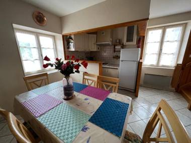Gîte Taintrux 4 pièces 5 personnes - FR-1-589-261