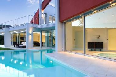 Villa de 5 chambres avec piscine privee jacuzzi et jardin amenage a Saint Desirat