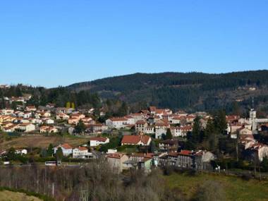 Appartement Planfoy 1 pièce 2 personnes - FR-1-496-134