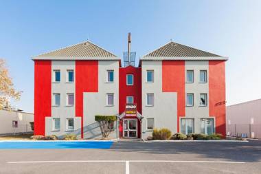 ENZO HOTELS CHALONS EN CHAMPAGNE by Kyriad Direct