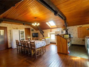 Gîte Doissat 5 pièces 8 personnes - FR-1-616-22